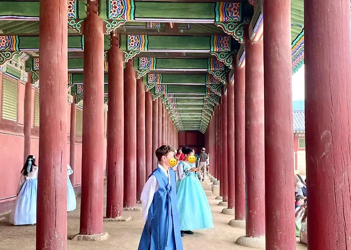 Hauskomma 서울 홍대,이태원,명동 짐보관 무료 주차 엘레베이터 새아파트
